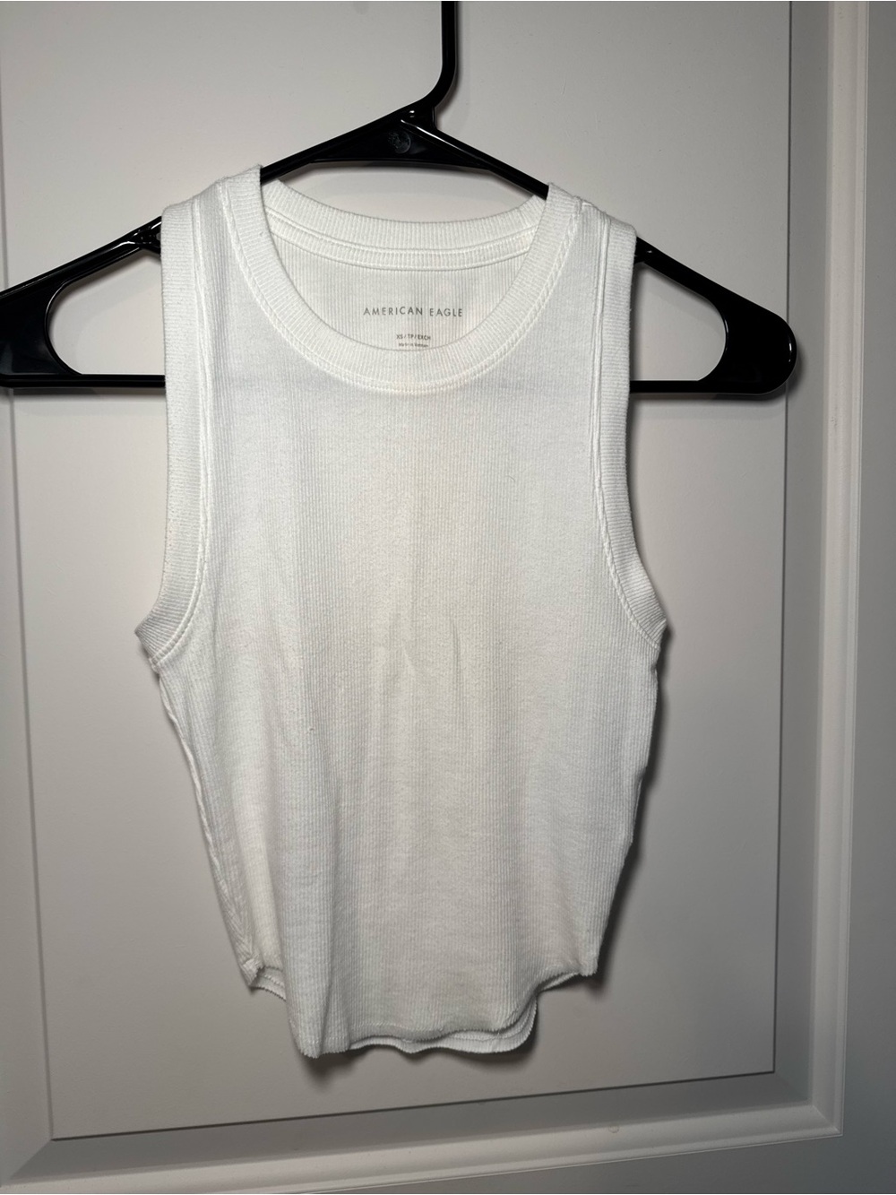 American Eagle Outfitters White Ribbed Sleeveless Tank
